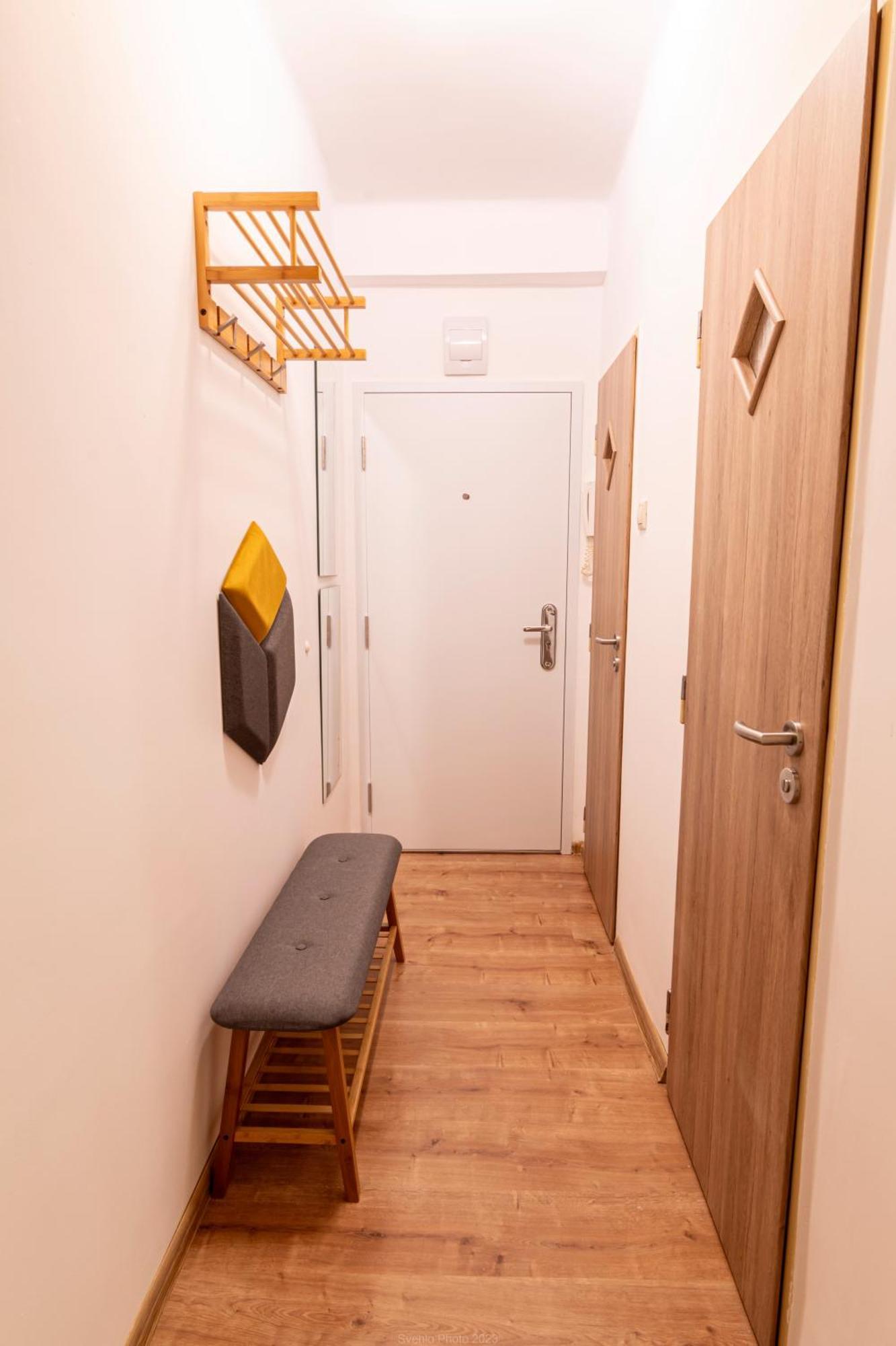 Double-Tree Apartment By A&M Bratislava Exteriör bild